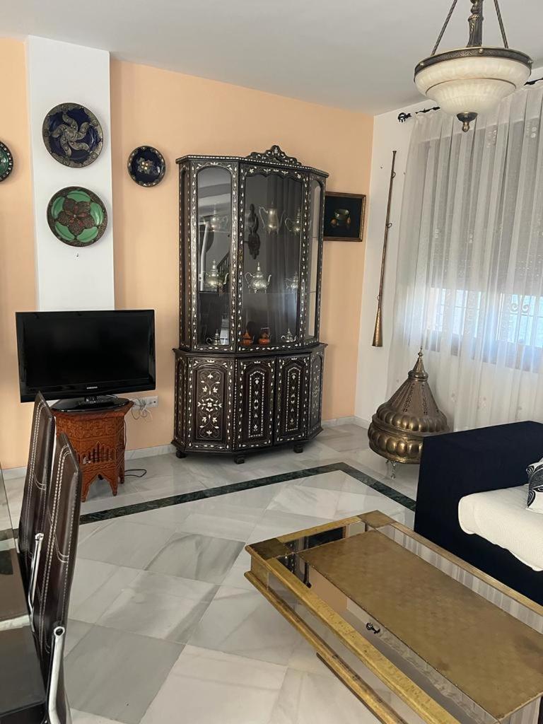 Alyana Hostel Cordoba Ngoại thất bức ảnh