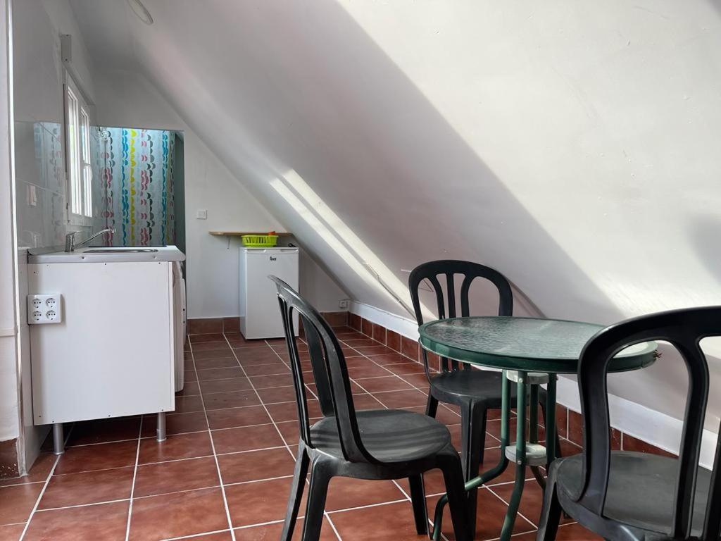Alyana Hostel Cordoba Ngoại thất bức ảnh